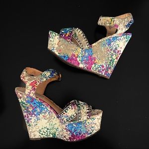 Steve Madden Rainbow Platform Wedges Size 8